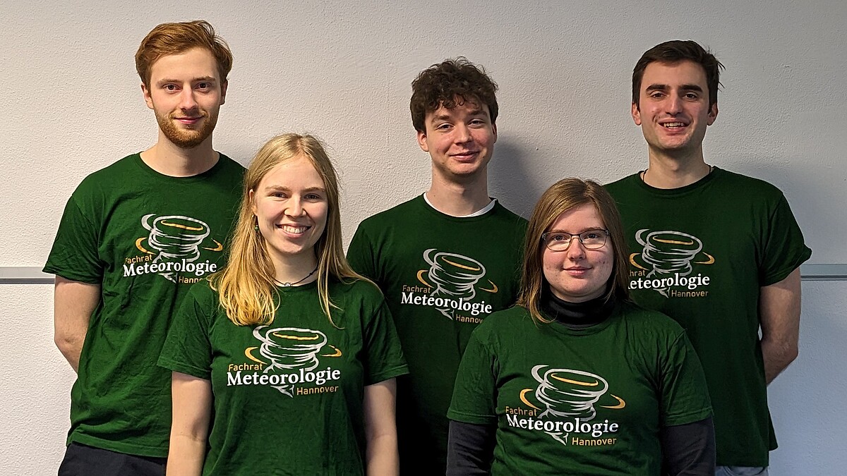 Gruppenfoto mit den fünf Fachrats-Mitgliedern